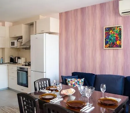 Cozy Apartament