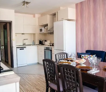 Cozy Apartament
